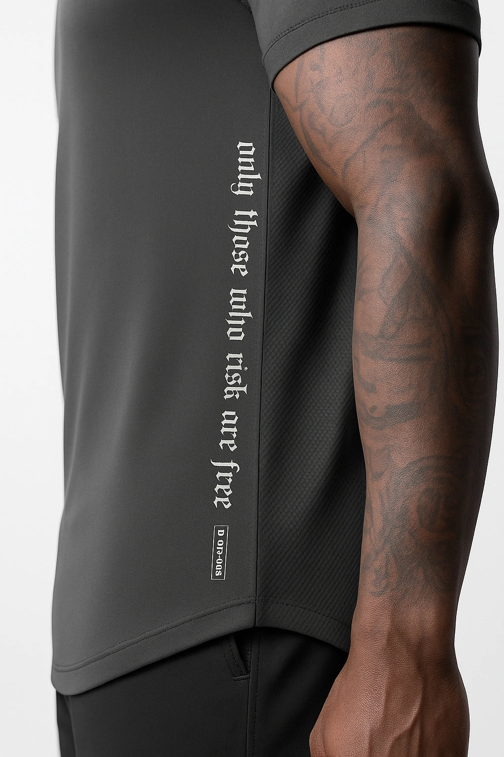 DryFit One Sport T-Shirt für Herren